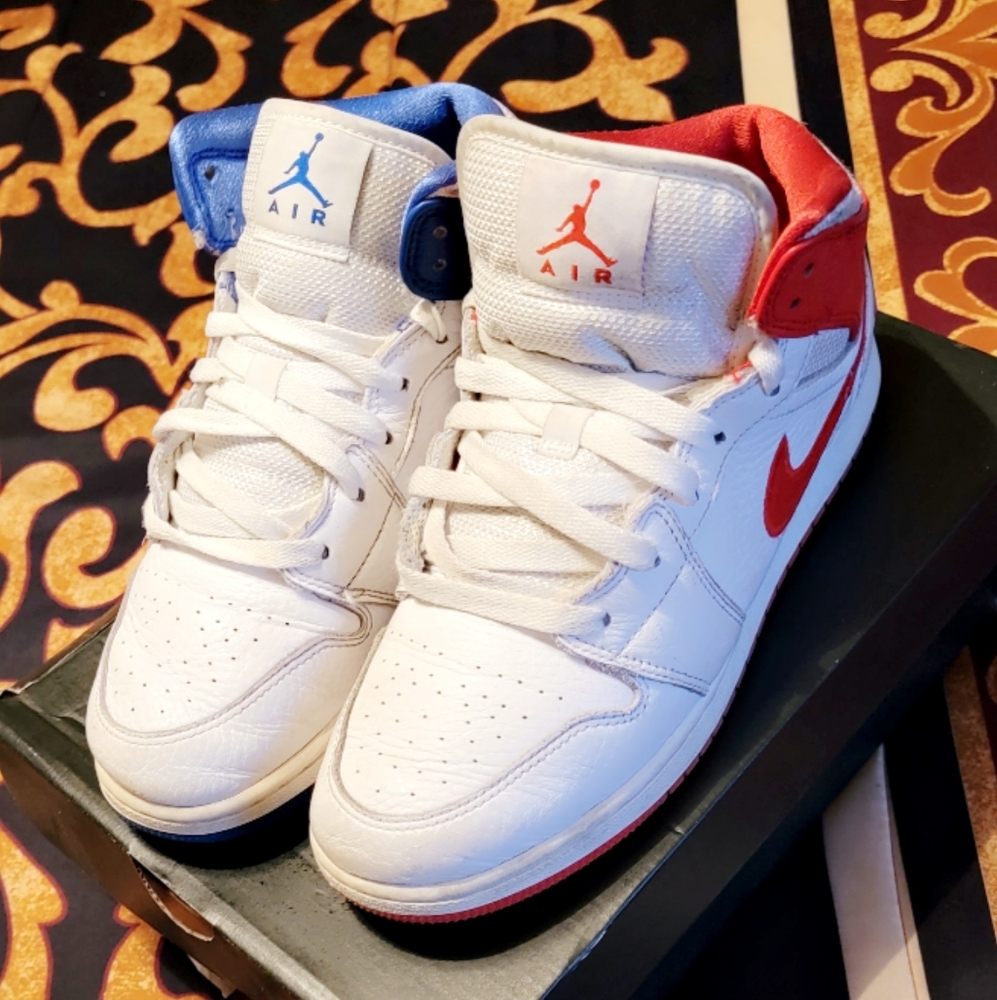 JORDAN ONES